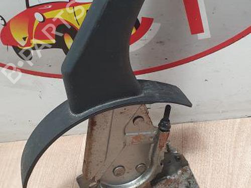 Used Hand brake NISSAN MICRA III (K12) 1.2 16V (65 hp) 13221937