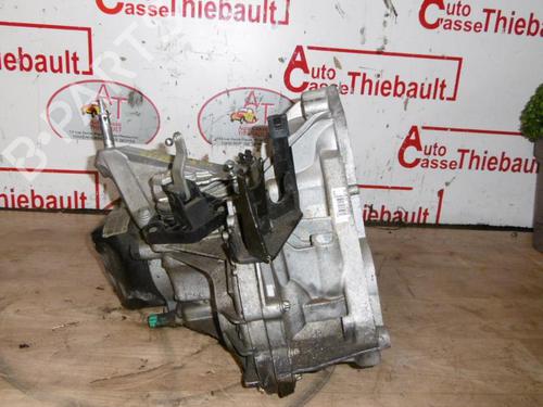 Used Gearbox NISSAN MICRA III (K12) 1.2 16V (65 hp) 13276175