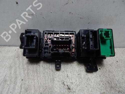 Switch NISSAN NAVARA NP300 (D40) 2.5 dCi 4WD (D40TT, D40T, D40M, D40BB) | BP12987385I30 