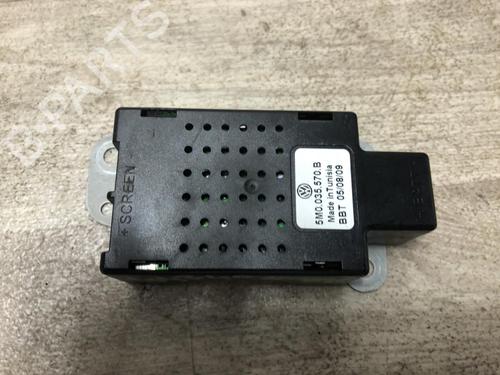 Used Electronic module VW GOLF VI (5K1) 2.0 TDI (140 hp) 25306291
