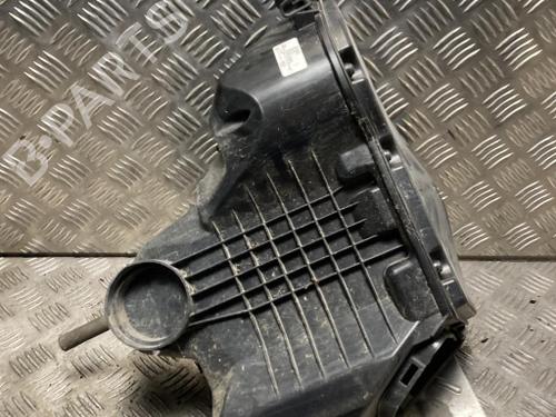 Used Air filter box Air filter box AUDI Q5 (8RB) 2.0 TFSI quattro (224 hp) 40538120 40538120