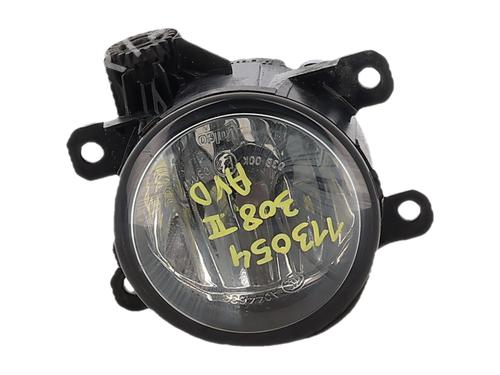 Used Right front fog light Right front fog light 37489897 37489897