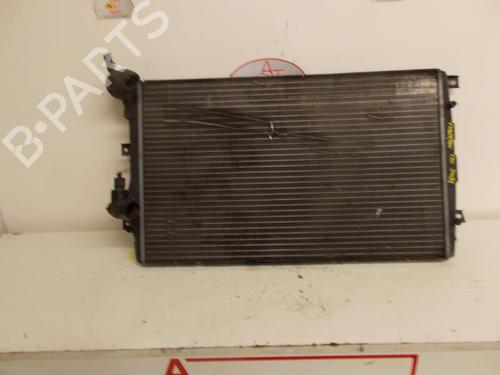 Used Water radiator VW TOURAN (1T1, 1T2) 1.9 TDI (105 hp) 22791043