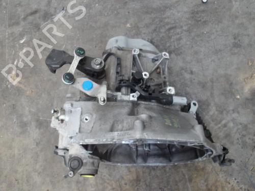 Used Gearbox PEUGEOT 208 I (CA_, CC_) 1.2 PureTech 82 (82 hp) 13276427