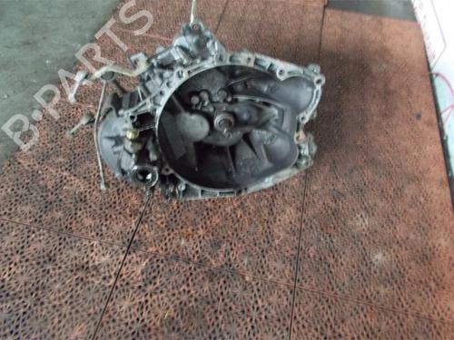 Getriebe für PEUGEOT 206 Hatchback (2A/C) 1.9 D (69 hp) 13130972
