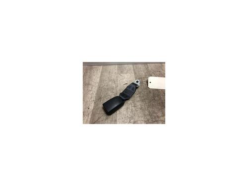 Used Seat buckle SUZUKI SWIFT III (MZ, EZ) 1.3 DDiS (RS413D) (75 hp) 20622551