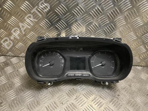 Used Instrument cluster CITROËN JUMPY III Van (V_) 1.5 BlueHDi 120 (120 hp) 32846198