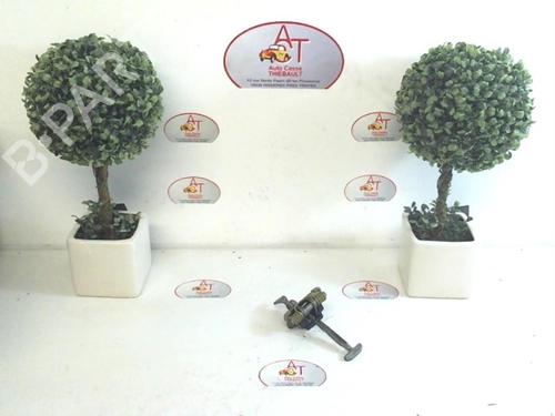 Used Hinge/Door check strap RENAULT CLIO II (BB_, CB_) 1.2 16V (BB05, BB0W, BB11, BB27, BB2T, BB2U, BB2V, CB05,... (75 hp) 13133122