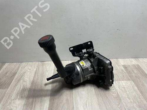 Used Steering pump PEUGEOT 308 I (4A_, 4C_) 1.6 HDi (90 hp) 13260149