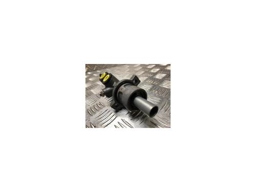 Hauptbremszylinder für VOLVO V40 Estate (645) 1.8 (115 hp) 23270766