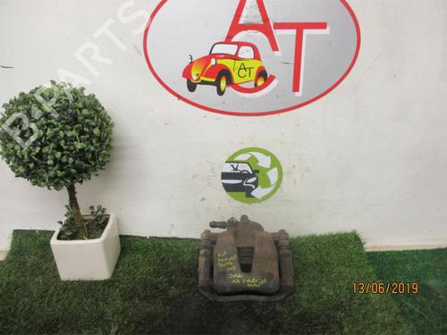 Used Right front brake caliper FIAT GRANDE PUNTO (199_) 1.3 D Multijet (75 hp) 25799538