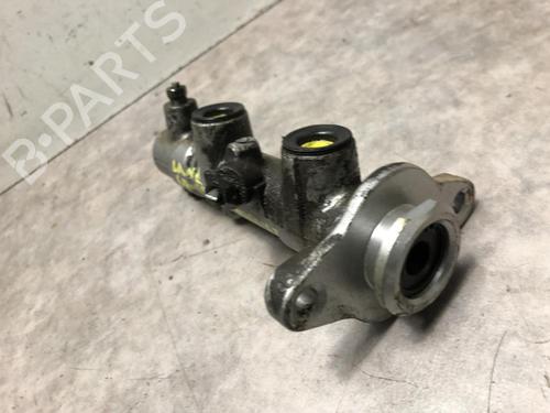 Used Brake master cylinder TOYOTA LAND CRUISER 90 (_J9_) 3.0 TD (KZJ90_, KZJ95_, KZJ90R, KZJ95R, KZJ90W, KZJ95W) (125 hp) 20620083