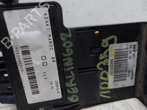 sikringsdaseel-central-citroen-berlingo-box-bodympv-b9-16-hdi-75-2008-12974763 main image