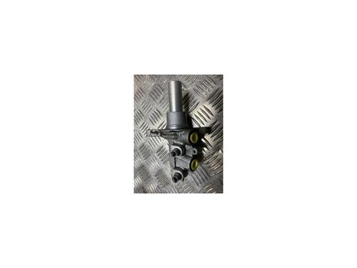 Used Brake master cylinder CITROËN C4 SPACETOURER (3D_) 1.2 PureTech 130 (131 hp) 25306447