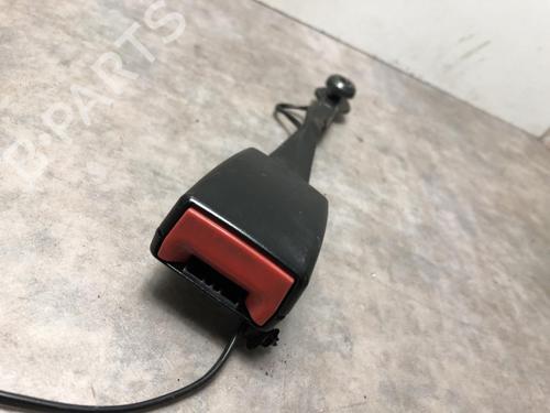 Used Seat buckle FORD FIESTA VI (CB1, CCN) 1.4 TDCi (68 hp) 23109616