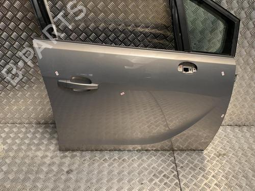 Used Right front door OPEL MERIVA B MPV (S10) 1.4 (75) (120 hp) 31244191