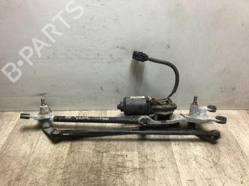 Used Front wiper motor KIA SORENTO I (JC) 2.5 CRDi 4WD (140 hp) 20621754