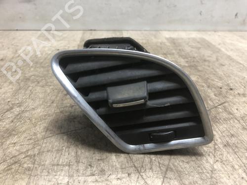 Used Air vent AUDI A4 B8 Avant (8K5) 2.0 TDI (143 hp) 23036048