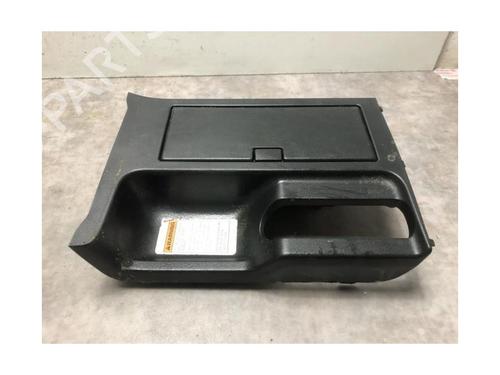 Cup/Object holder SUZUKI GRAND VITARA II (JT, TE, TD) 1.9 DDiS All-wheel Drive (JT419, TD44, JB419WD, JB419XD,... | BP20617105I37 