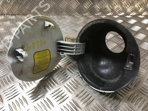 fuel-flap-peugeot-bipper-tepee-13-hdi-75-1517f6-2008-21570216 main image