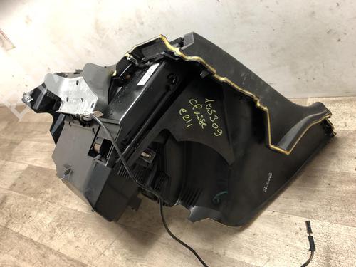 Glove box MERCEDES-BENZ E-CLASS (W211) E 320 CDI (211.026) | BP23871944C95