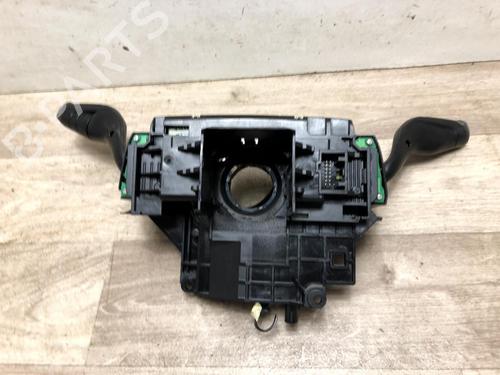 Używane Przełącznik zespolony kolumny kierowniczej FORD FOCUS III Turnier 1.6 TDCi (115 hp) 31196678
