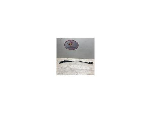 Used Front windshield wiper arm PEUGEOT 208 I (CA_, CC_) 1.6 HDi (92 hp) 15529510