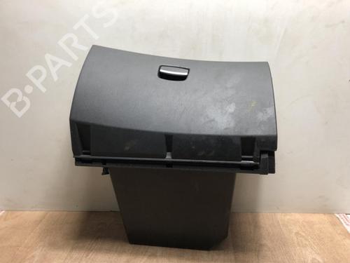 Used Glove box RENAULT LAGUNA III Grandtour (KT0/1) 2.0 dCi (KT07, KT0J, KT14, KT1A, KT1S) (131 hp) 13226696