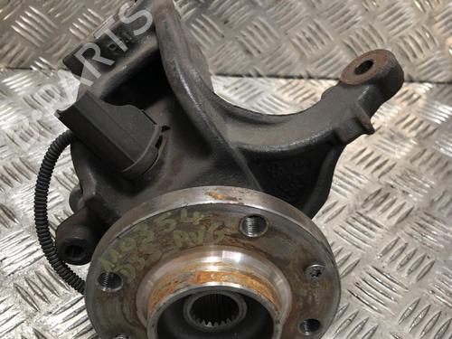 Used Left front steering knuckle DS DS 3 (SA_) 1.2 VTi 82 (SAHMZ6) (82 hp) 31204697
