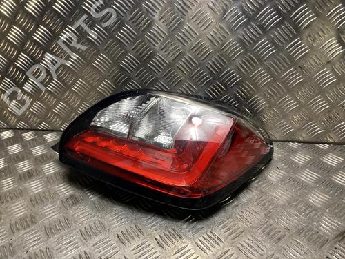 Feu arrière droit MITSUBISHI MIRAGE / SPACE STAR VI Hatchback (A0_A) 1.2 (71 hp) 32349928