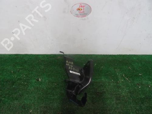 Used Support MERCEDES-BENZ GLA-CLASS (X156) GLA 180 CDI / d (156.912) (109 hp) 13137029