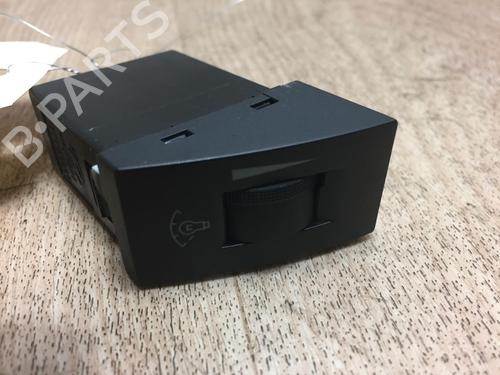 Switch HYUNDAI COUPE II (GK) 2.7 V6 | BP13135103I30