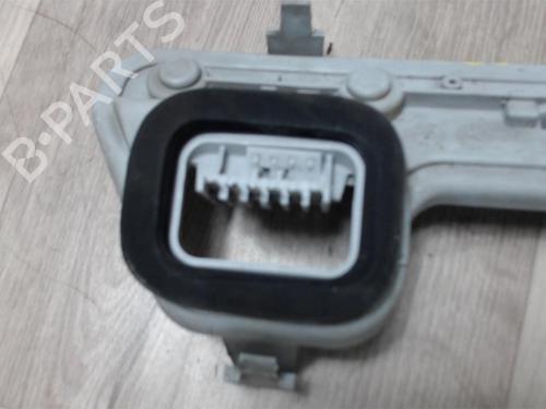 Lampa oświetlenia tablicy rejestracyjnej OPEL ZAFIRA A MPV (T98) 2.2 DTI 16V (F75) | BP27196172I40 