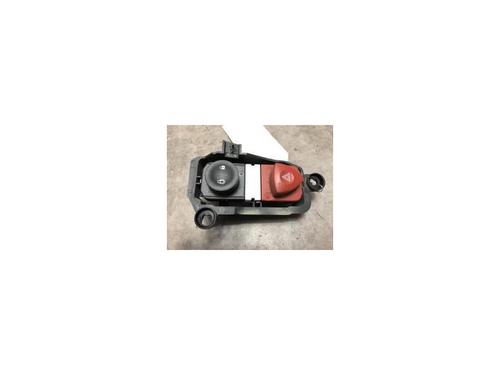 Used Warning switch RENAULT GRAND SCÉNIC II (JM0/1_) 2.0 (135 hp) 20622835