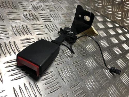 Gurtschloss für PEUGEOT 5008 II (MC_, MJ_, MR_, M4_) 1.5 BlueHDi 130 (MCYHZJ, MCYHZR, MCYHZX) (131 hp) 31203356