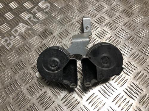 Horn für RENAULT CAPTUR II (HF_) TCe 140 (HFN0) (140 hp) 31246507