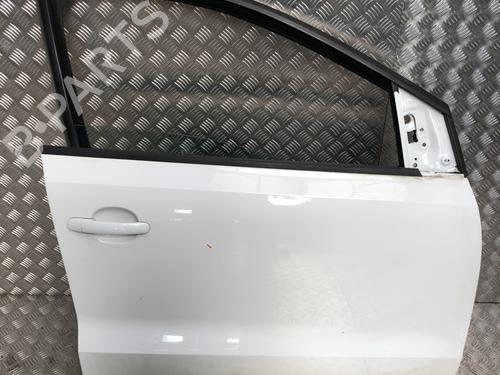 Used Right front door VW POLO V (6R1, 6C1) 1.2 TSI 16V (90 hp) 32330100
