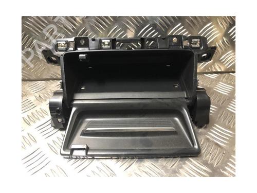 Koppholder/Gjenstandsholder PEUGEOT 208 II (UB_, UP_, UW_, UJ_) 1.2 PureTech 100 | BP30786092I37 