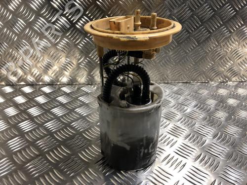 Used Fuel pump VW GOLF V (1K1) 2.0 TDI (140 hp) 25305938