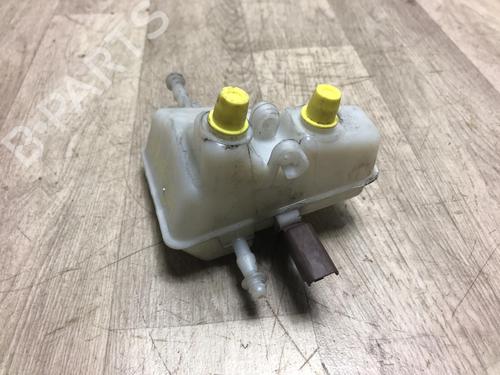 Used Brake master cylinder PEUGEOT 308 II (LB_, LP_, LW_, LH_, L3_) 1.2 THP 130 (131 hp) 20615478