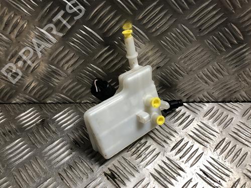 Brake fluid reservoir FORD KUGA II (DM2) 1.6 EcoBoost 4x4 | BP37462773M118 - Image 2