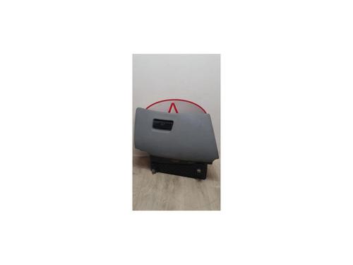 Used Glove box BMW 5 (E39) 530 i (231 hp) 13226631