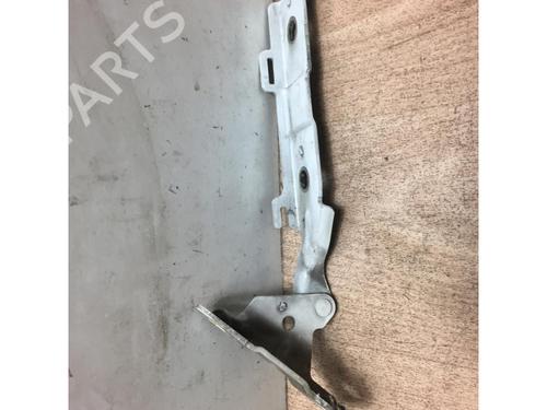 Used Hinge/Door check strap CITROËN C5 III Break (RW_) 2.0 HDi (136 hp) 13135003