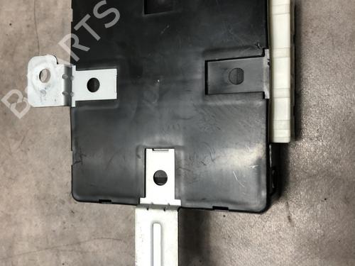 Used Control unit KIA SORENTO I (JC) 2.5 CRDi 4WD (140 hp) 25305573