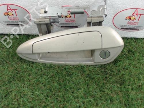 Used Front left exterior door handle FIAT GRANDE PUNTO (199_) 1.3 D Multijet (75 hp) 22795120