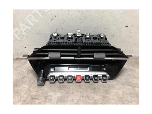 Switch PEUGEOT 2008 II (UD_, US_, UY_, UJ_, UR_, UC_) 1.5 BlueHDI 130 | BP20625491I30 