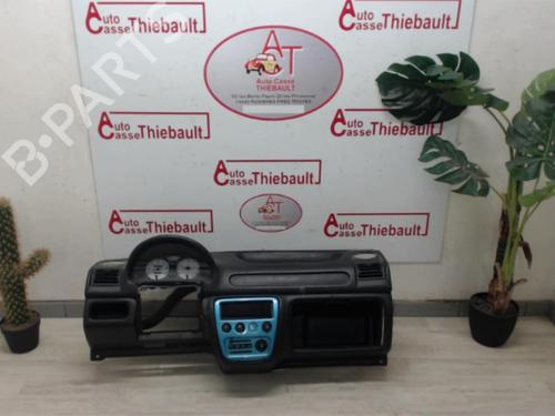 Used Dashboard TOYOTA YARIS (_P13_) 1.5 Hybrid (NHP130_, NHP130) (101 hp) 29553379