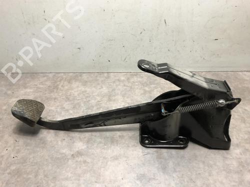 Used Break pedal MERCEDES-BENZ VITO / MIXTO Van (W639) 110 CDI (639.601, 639.603, 639.605) (95 hp) 20620246
