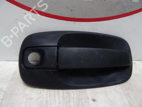 Used Front left exterior door handle OPEL VIVARO A Van (X83) 1.9 DTI (F7) (101 hp) 15783647
