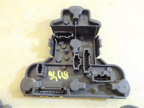 Used Licence plate light Licence plate light VW GOLF III (1H1) 1.9 TDI (90 hp) 39903817 39903817